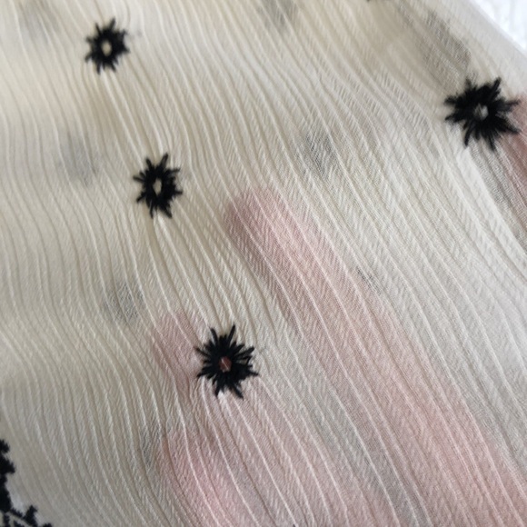 Democracy Sheer Cream Blouse with Black Long Sleeve Embroidery Size M - Picture 10 of 12